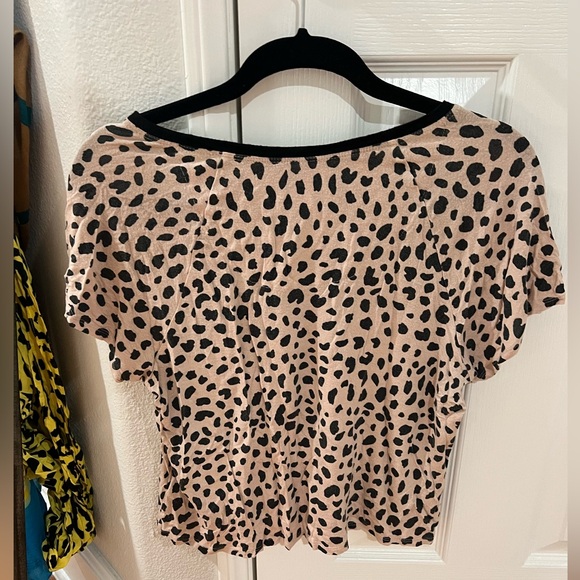 Leopard PJ tee, but can be worn out - Picture 6 of 8